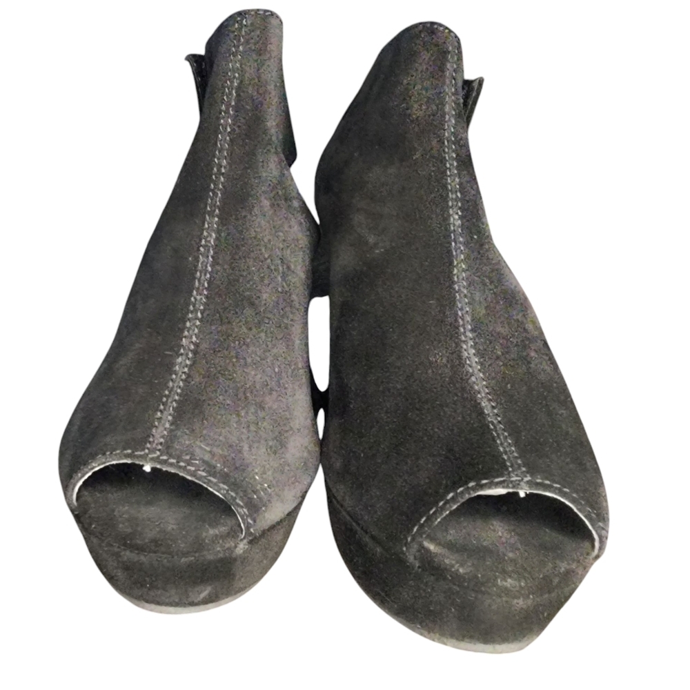 Chocolat Blu White, Black Suede Peep Toe Wedges, Womens 8 - Picture 3 of 9